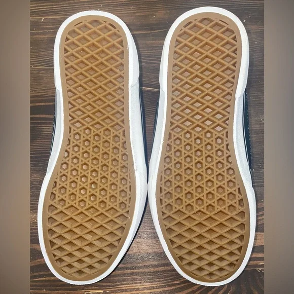 Vans Unisex Off The Wall 721454 Black and Blue Casual Shoes Sneakers Sz 4 Youth - Picture 6 of 7